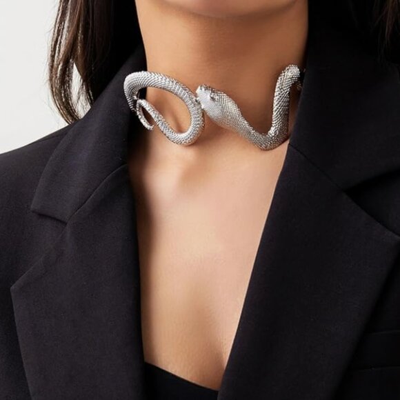NEW! Zara Silver Snake Choker - Picture 2 of 5
